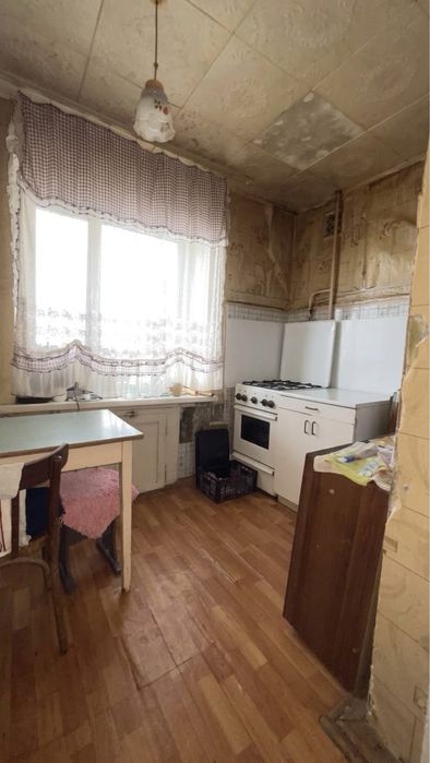 2 комнатная квартира район Электрон