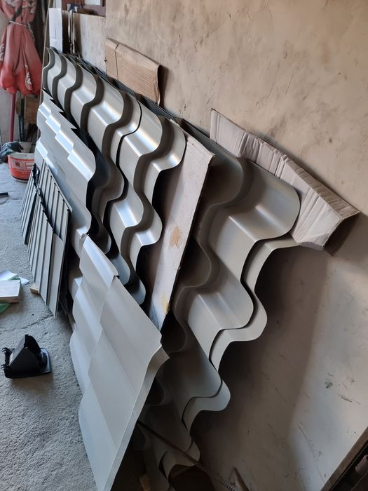 Vand 5 foi tabla, 11m2  tip tigla Bilka Romanic Grande Mate 0,5, ral 8