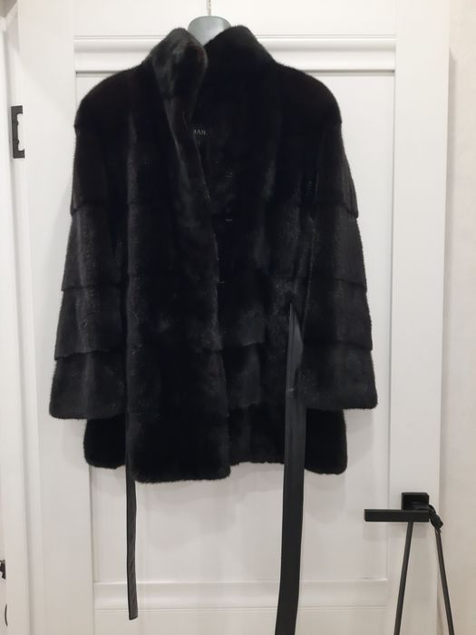 Продам норковую шубу