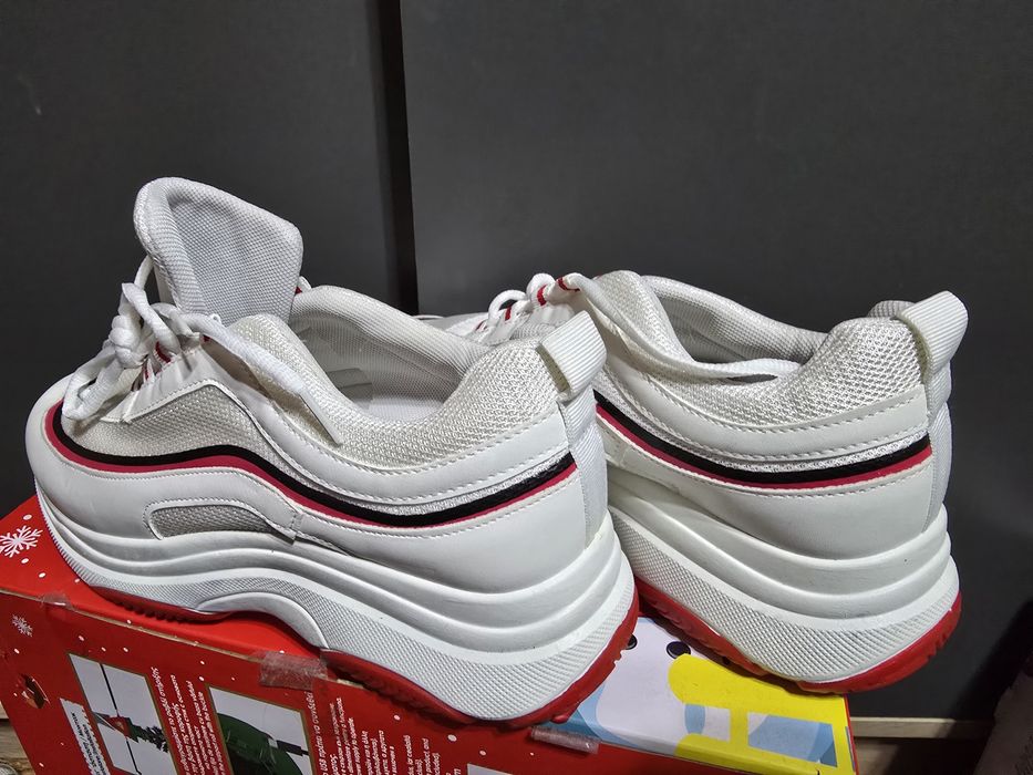 Adidasi Dama Gate marimea 41