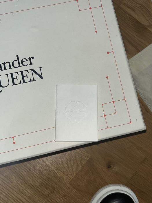 Alexander McQUEEN