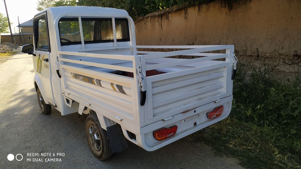 Mini babo muraviy  elikter sotiladi yangi maslo 5 km yurgam kami bor