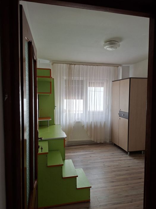 Apartament 3 camere decomandate