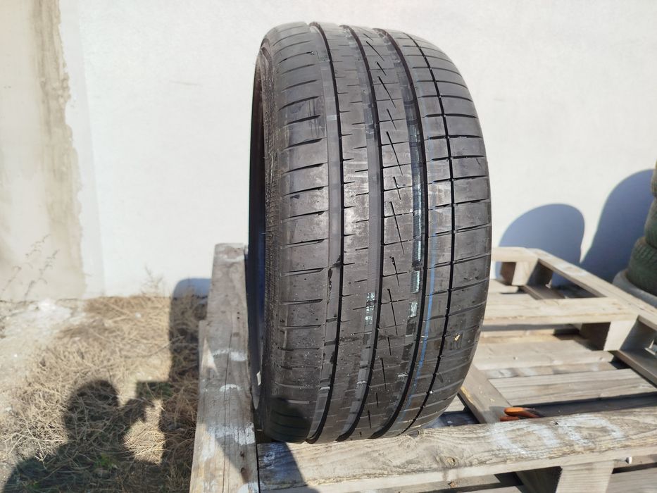 235/35/19 Вредщайн ДОТ 2019 г - САМО 1 брой - Чисто Нова