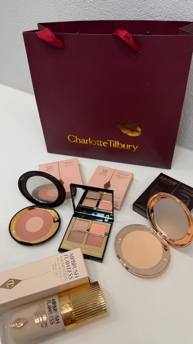 Набор косметики Charlotte Tilbury