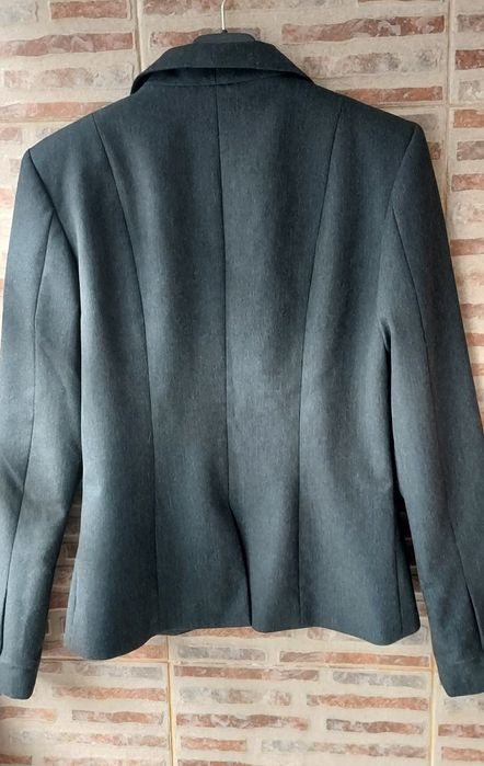 Дамски стилен офис костюм ,рр38