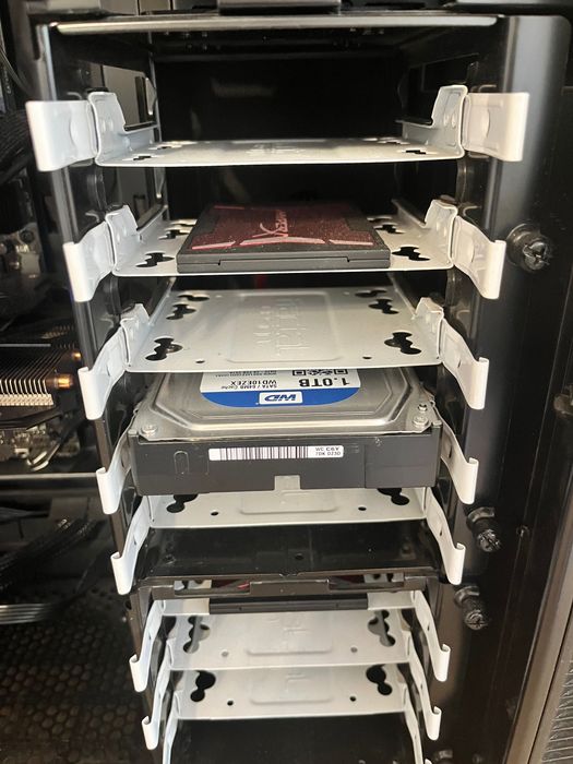 Бюджетен гейминг i7-6700K/ 16GB RAM/ GTX 970/ Fractal Design/ Noctua