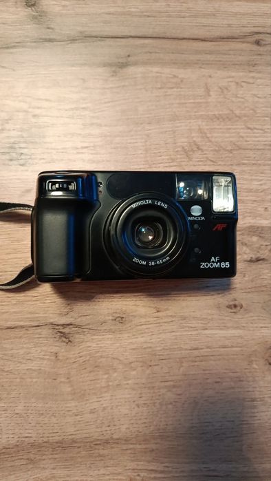 Продам плёночный фотоаппарат Minolta AF-ZOOM 65