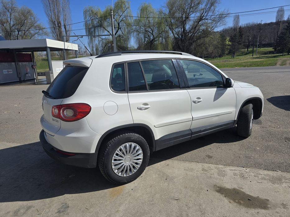 Volkswagen Tiguan 2.0 TDI 4Motion 2008 – SUV fiabil
Volkswagen Tiguan