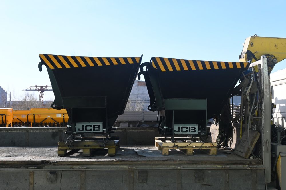Ковш наполнитель биг бэгов КНБ-1,5 на «JCB»