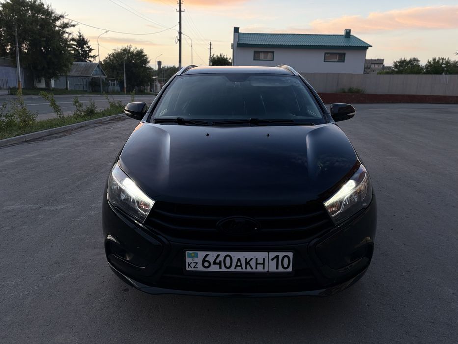 Лада Vesta sw 2022