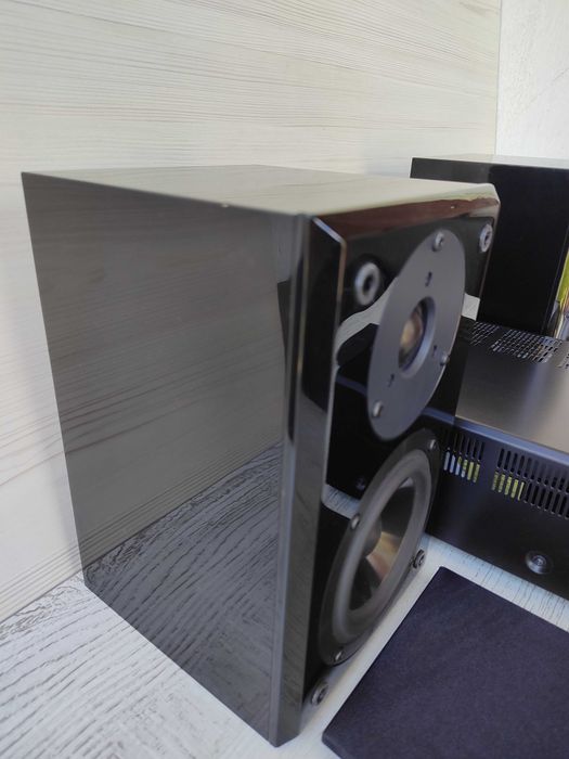 Премиум Hi-Fi система Yamaha PianoCraft (DRX-730 + NX-E300) – Пиано лак