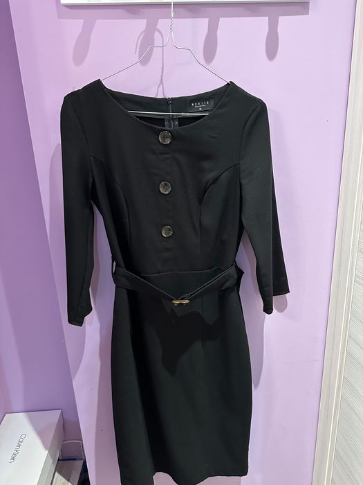 Черна рокля Mohito