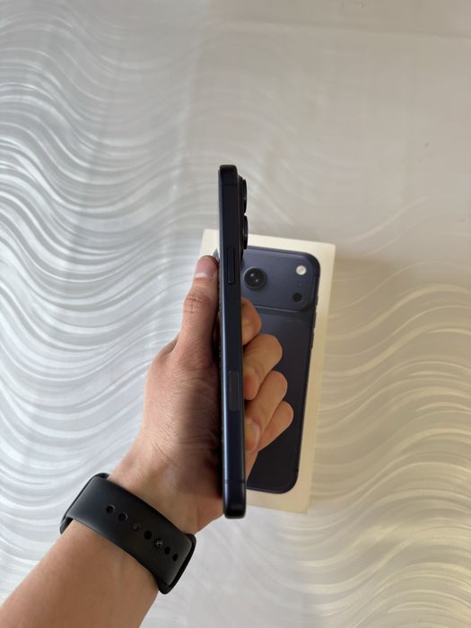 Iphone 17 pro max , 256гб eac