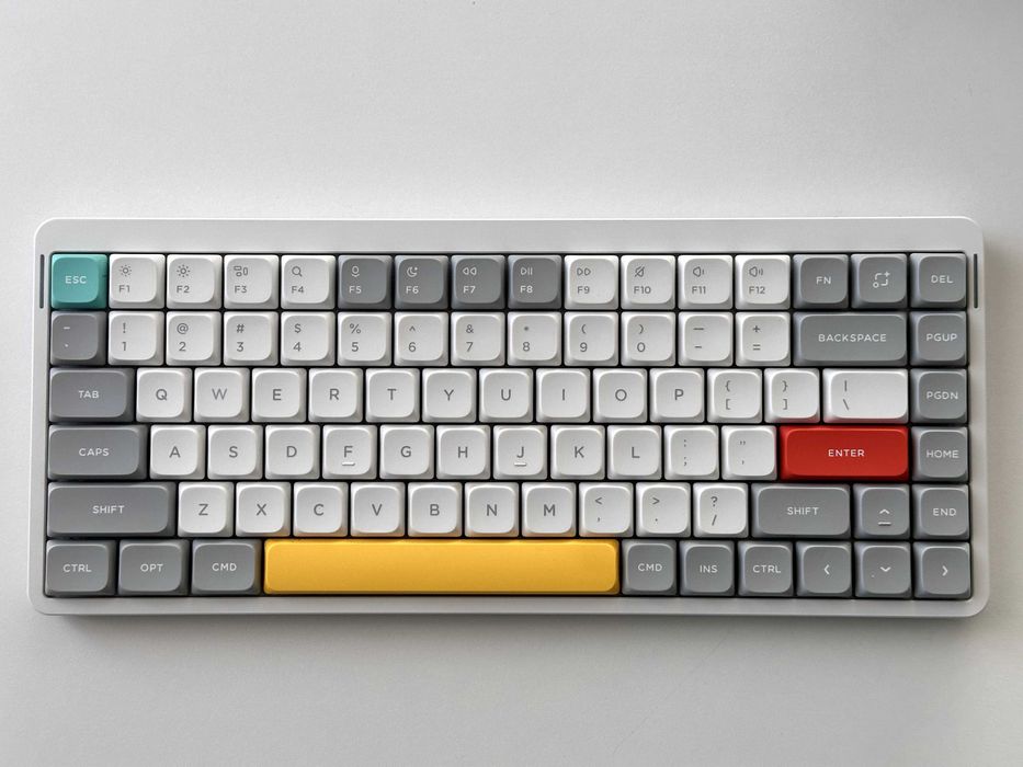 Tastatura mecanica wireless NuPhy Air75 V2 cu switch-uri Wisteria