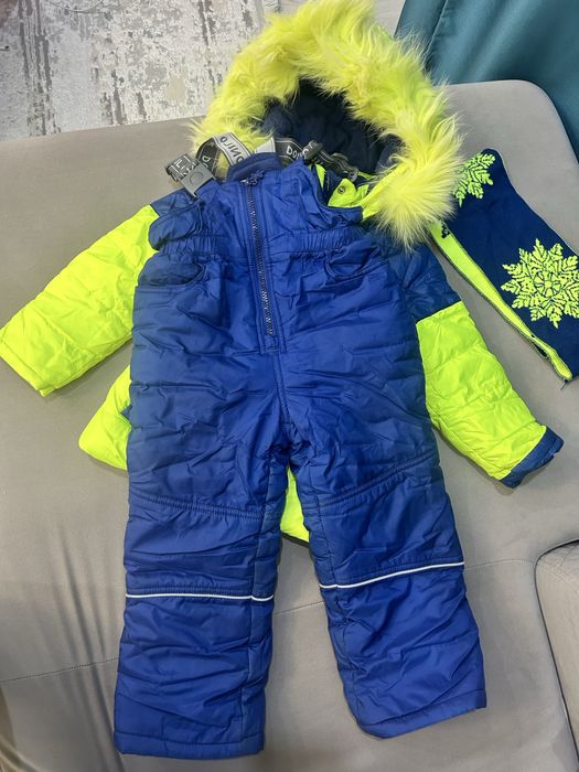 Зимние куртки, комбинезон
