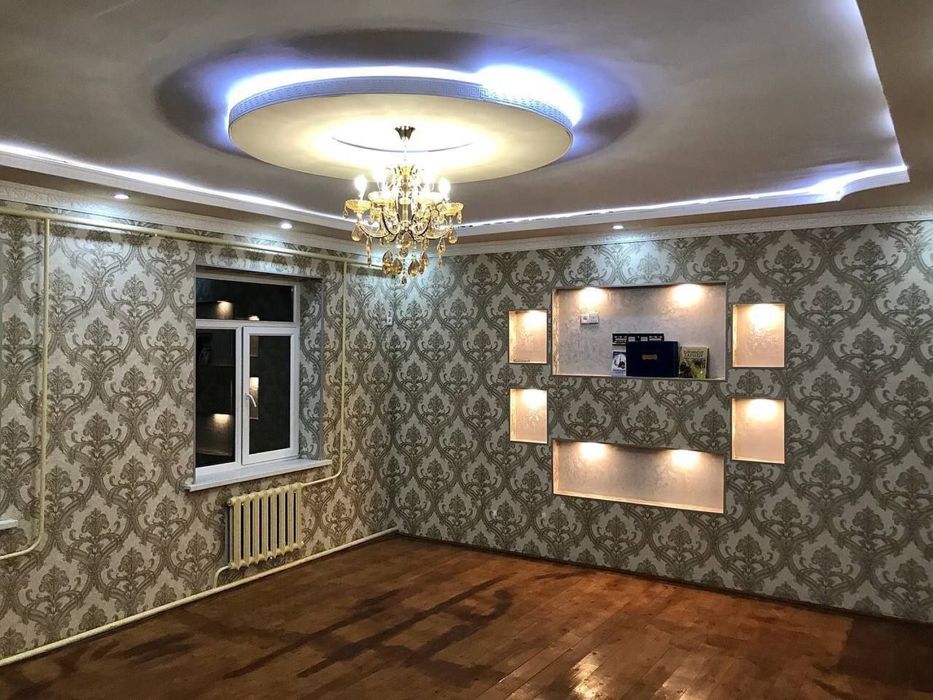 Янги қурилган 5 хонали 6 сотихли ҳовли уй сотилади.