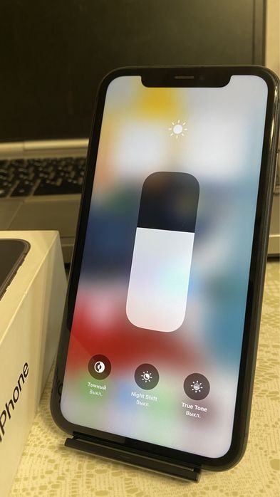 iPhone 11 64gb хорошем состояние