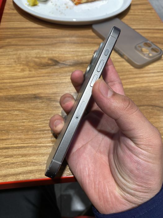 Iphone 15pro 256 gb karopka dokument