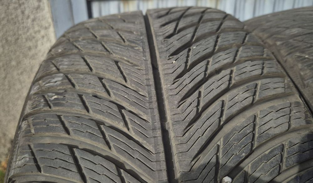 225/55R18 Michelin Pilot Alpin 5