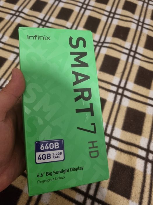 Продаю смартфон  Infinix smart 7 hd