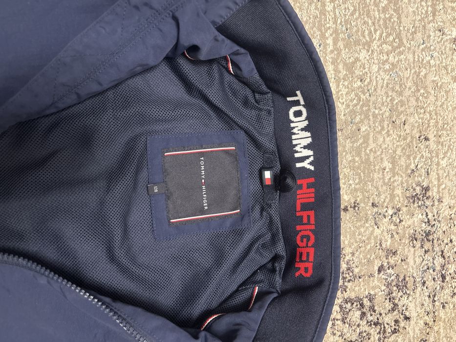 Jacheta Tommy Hilfigger copii