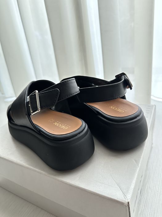 Sandale Geox din piele naturala