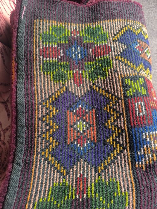 Вълнен  комплект за диван,фотьойли и табуретки