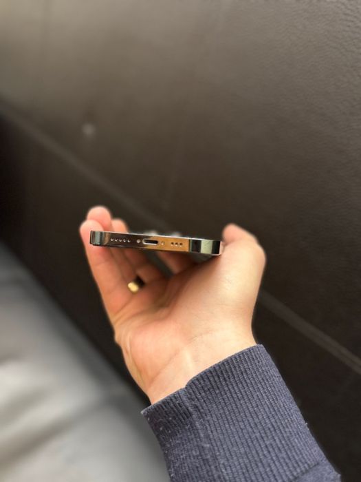 Продам IPhone 13 Pro 128GB green