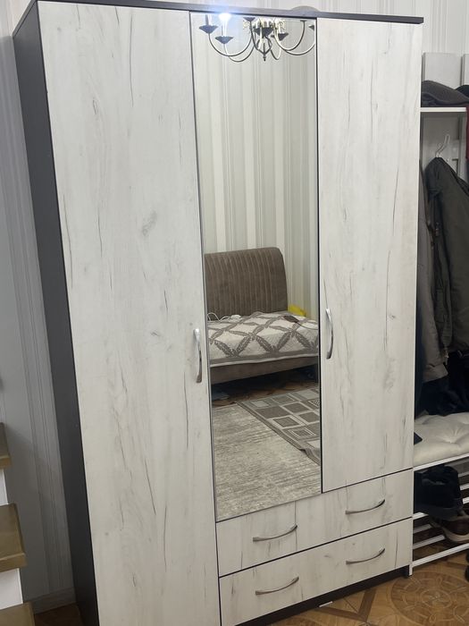 Продам шифонер бу в хорошем састоянии