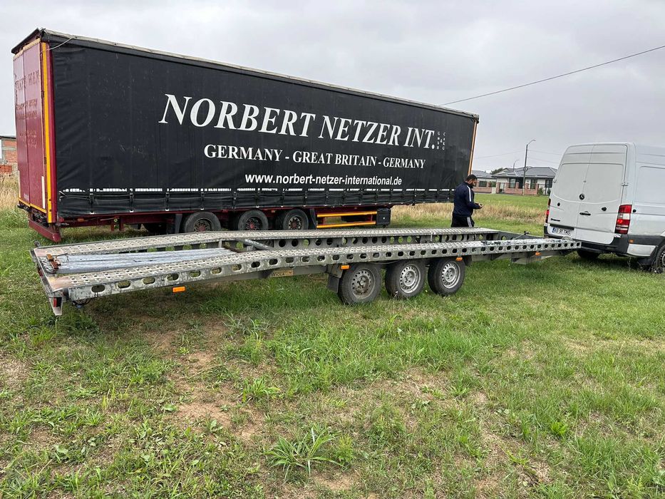 Închiriere platforma auto închiriez remorca dubla 8-8,5  3,5t