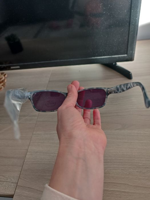 Ochelari de soare pentru citit + 2.00 dioptrii / Protecție UV400/
