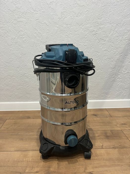 Строительный пылесос ALTECO VC 1500-30L