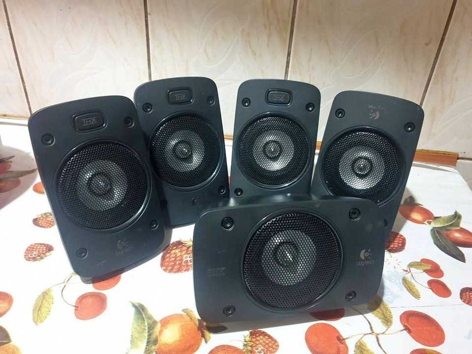 Sateliti Logitech z906