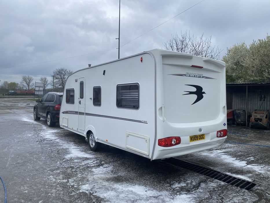 Vand rulota SWIFT CHALLENGER  inmatriculta ro