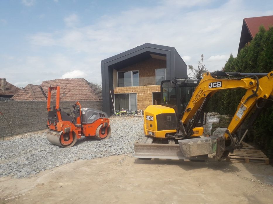 Închiriez cilindru compactor 3t