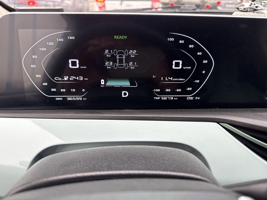 moshina changan e-star