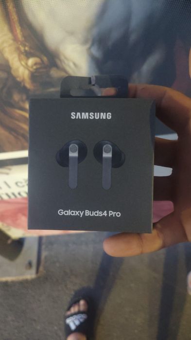 Căști bluetooth Samsung Galaxy buds 4 pro
