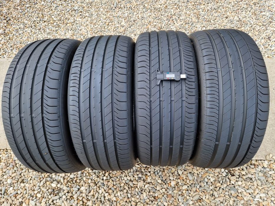 4anvelope vara 235 45 19 Dunlop(profil 80% dot 2023)