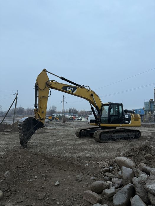 Экскаватор, котлован, демонтаж, каток, земляные работы