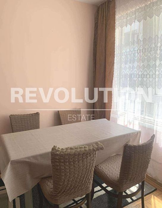 Дава се под наем Двустаен апартамент в Варна, Спортна зала - 65 кв.м за 500 € - Снимка #4