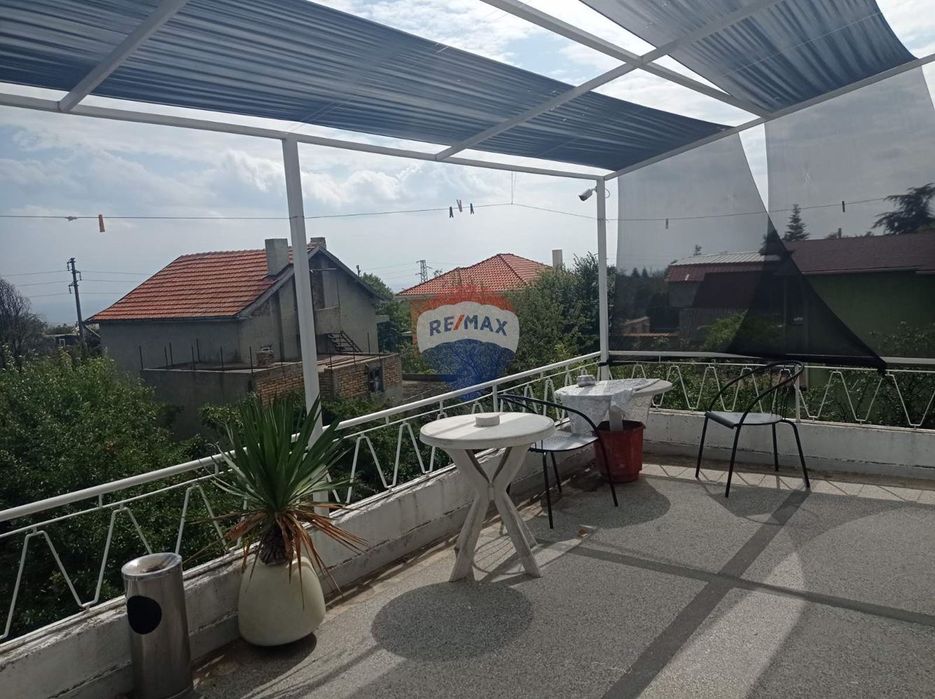 Продава се Къща в Варна, м-т Акчелар - 220 кв.м за 1500 €/кв.м - Снимка #4