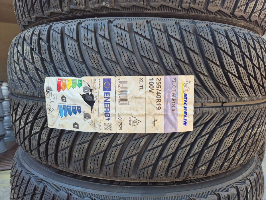 4 Anvelope M+S IARNA - 255/40/19 100V - Michelin ALPIN 5 - NOU - DOT 2021 ! SUPER PRET !