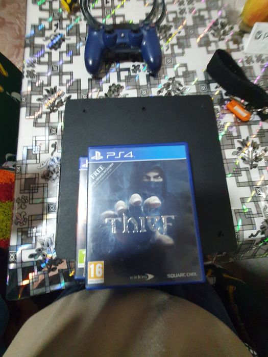 Este un ps4 e foarte bun