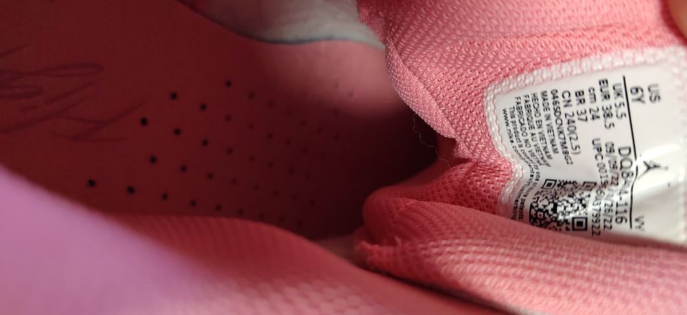 Nike Jordan Max Aura 4,номер 38,5