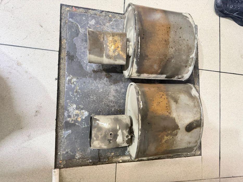 Продам банпера на бмв х5 E53