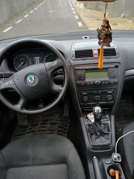 SKODA Octavia 2007 — imagine 4