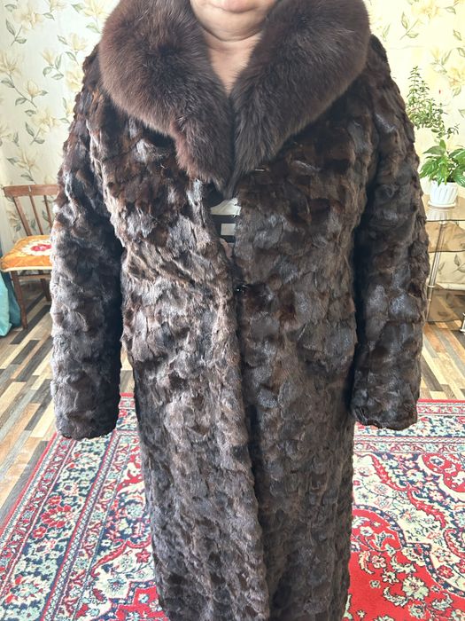 Продам норковую шубу