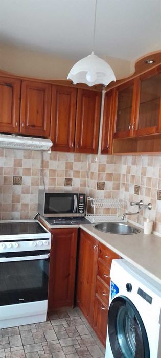 Дава се под наем Двустаен апартамент в Велико Търново, Колю Фичето - 65 кв.м за 306 € - Снимка #9