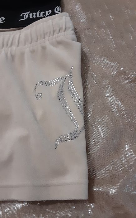 Juicy couture оригинални панталонки и бюстие,S 27€